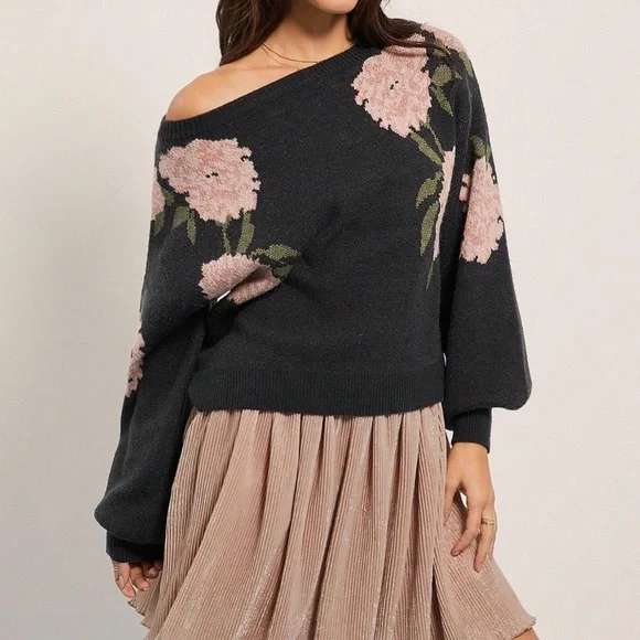Cozy Floral Print Crew neck Loose fit Sweater Top